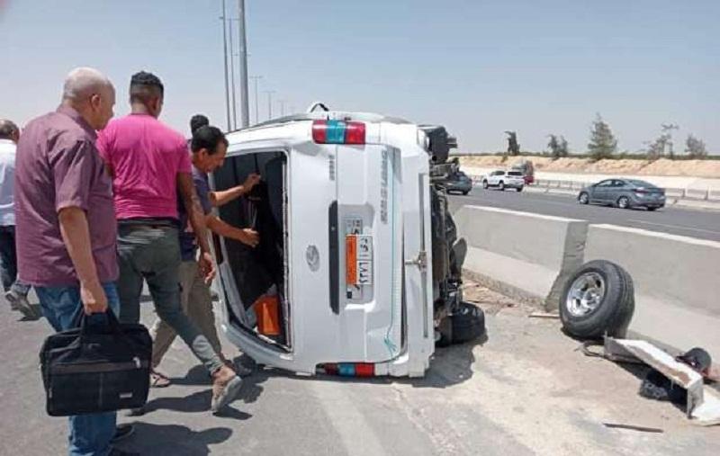 حادث انقلاب ميكروباص